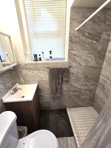 3845 Chicago Avenue, Minneapolis, MN 55407