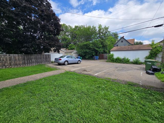 3845 Chicago Avenue, Minneapolis, MN 55407