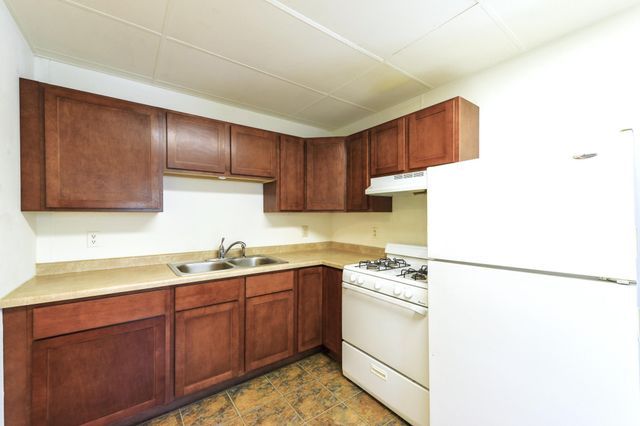 3845 Chicago Avenue, Minneapolis, MN 55407