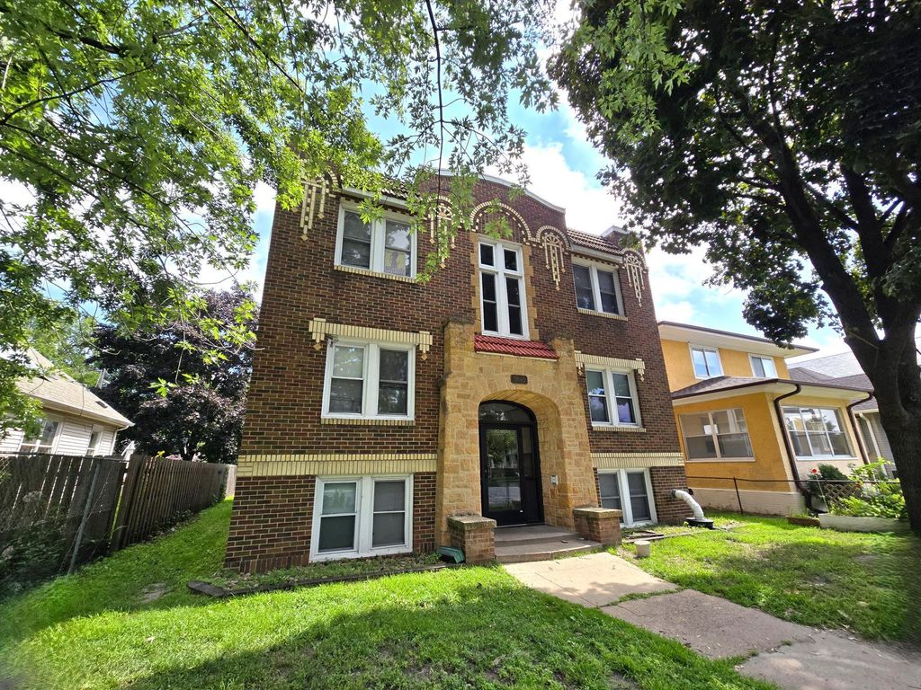 3845 Chicago Avenue, Minneapolis, MN 55407