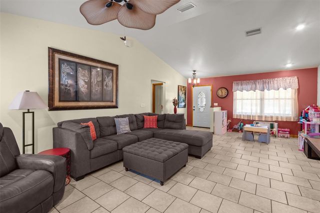 275 S HIGHLAND AVENUE, Tarpon Springs, FL 34689