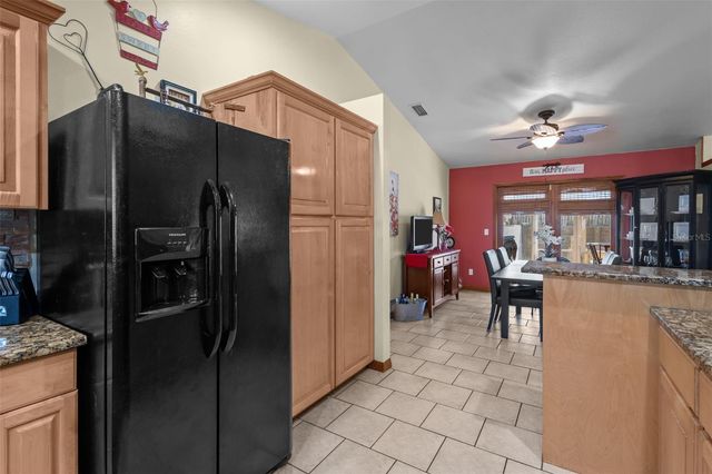 275 S HIGHLAND AVENUE, Tarpon Springs, FL 34689