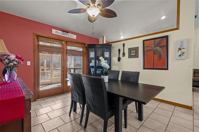 275 S HIGHLAND AVENUE, Tarpon Springs, FL 34689