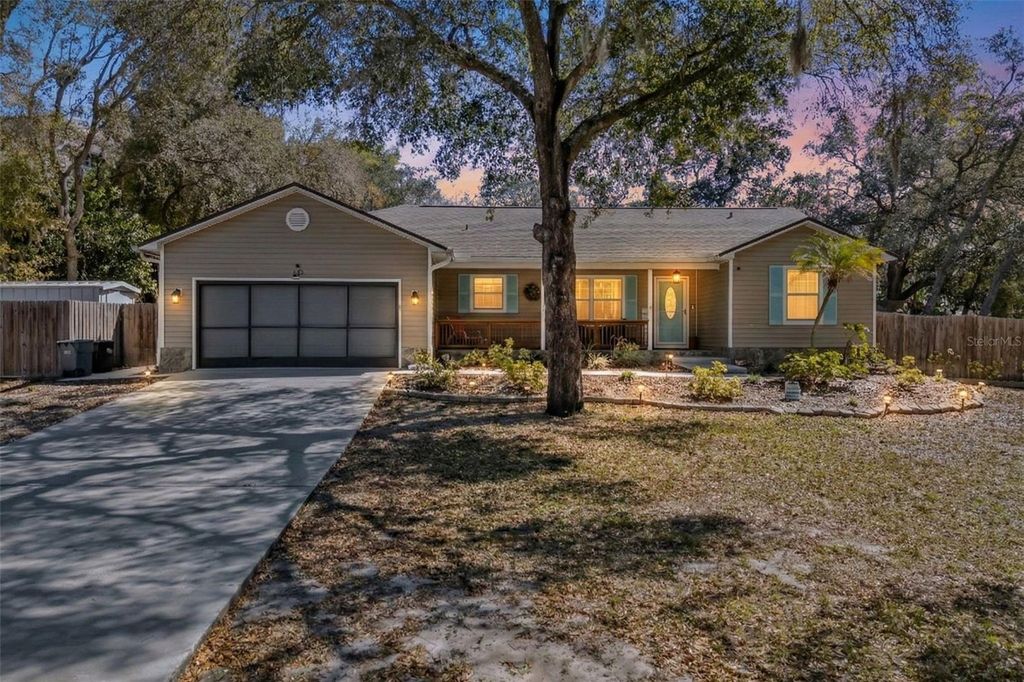 275 S HIGHLAND AVENUE, Tarpon Springs, FL 34689