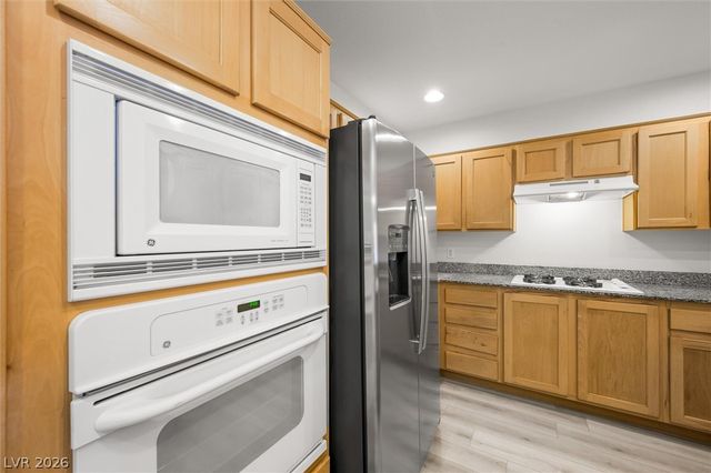 27 East Agate Avenue 409, Las Vegas, NV 89123