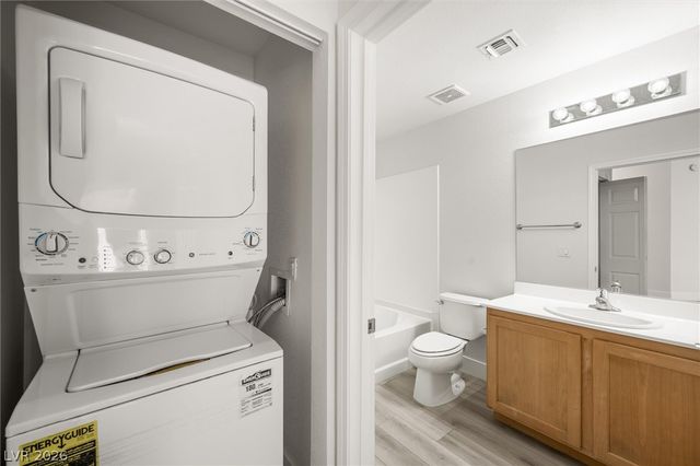 27 East Agate Avenue 409, Las Vegas, NV 89123