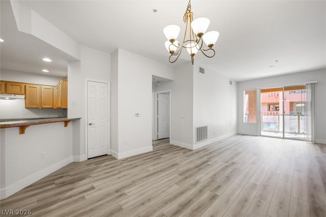 27 East Agate Avenue 409, Las Vegas, NV 89123