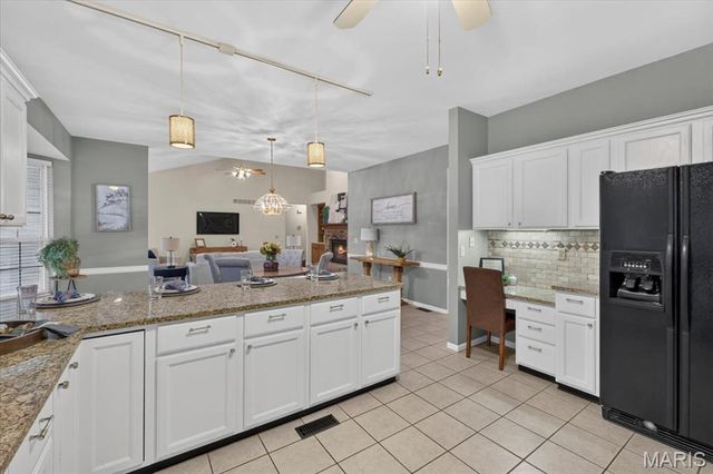 1487 Crooked Stick Drive, O'fallon, MO 63366