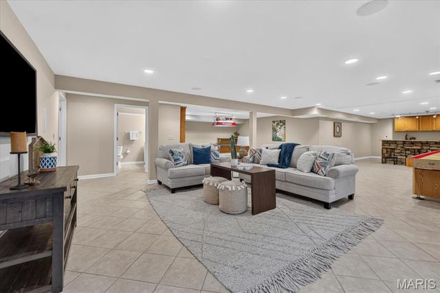 1487 Crooked Stick Drive, O'fallon, MO 63366