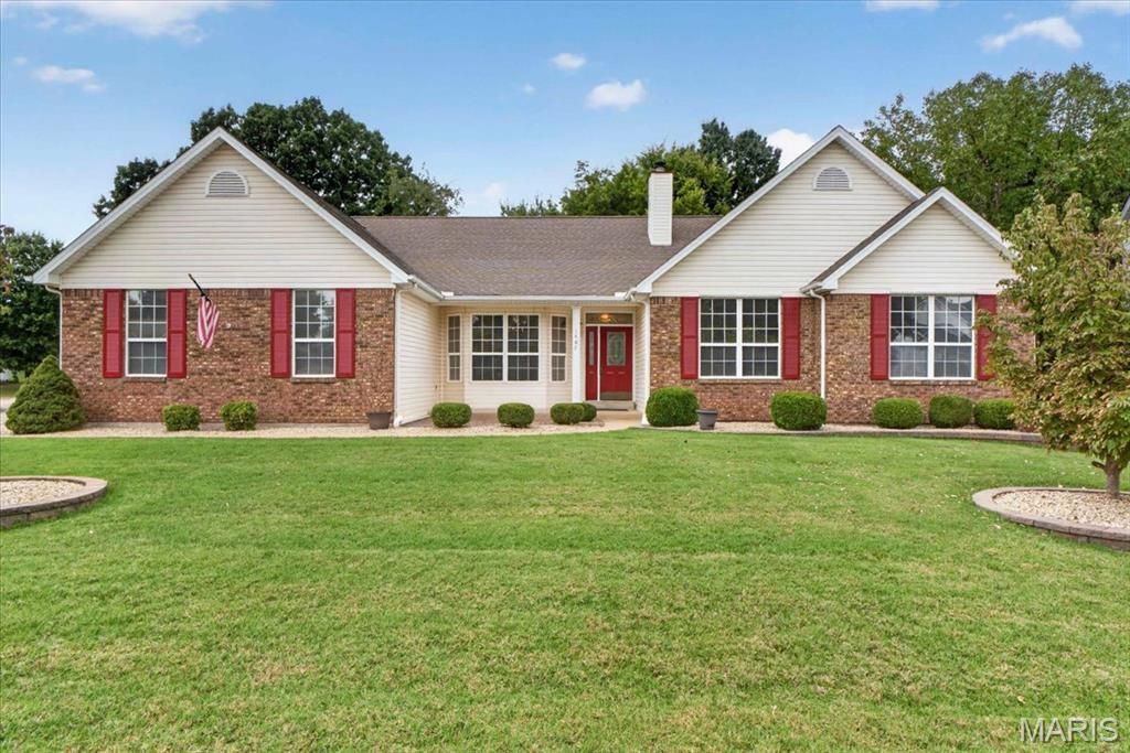 1487 Crooked Stick Drive, O'fallon, MO 63366