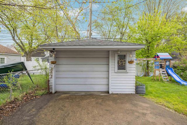 2980 Greenfield Road, Berkley, MI 48072
