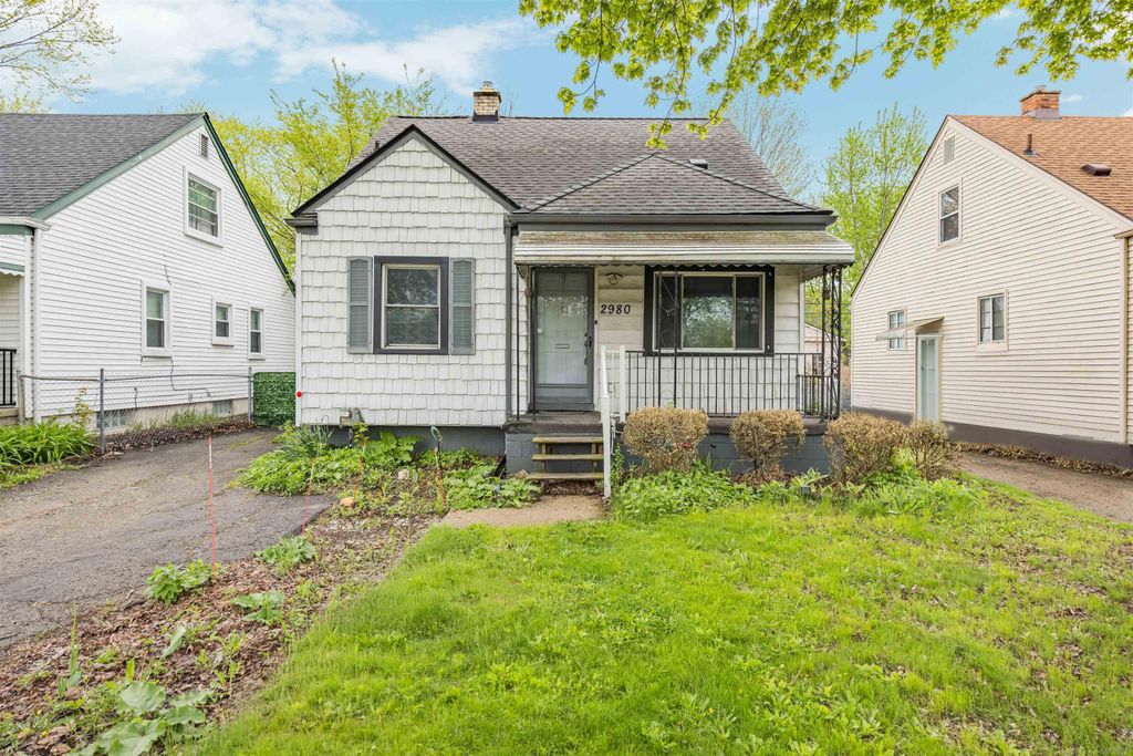 2980 Greenfield Road, Berkley, MI 48072