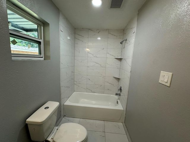 10622 Norton Drive, Houston, TX 77043