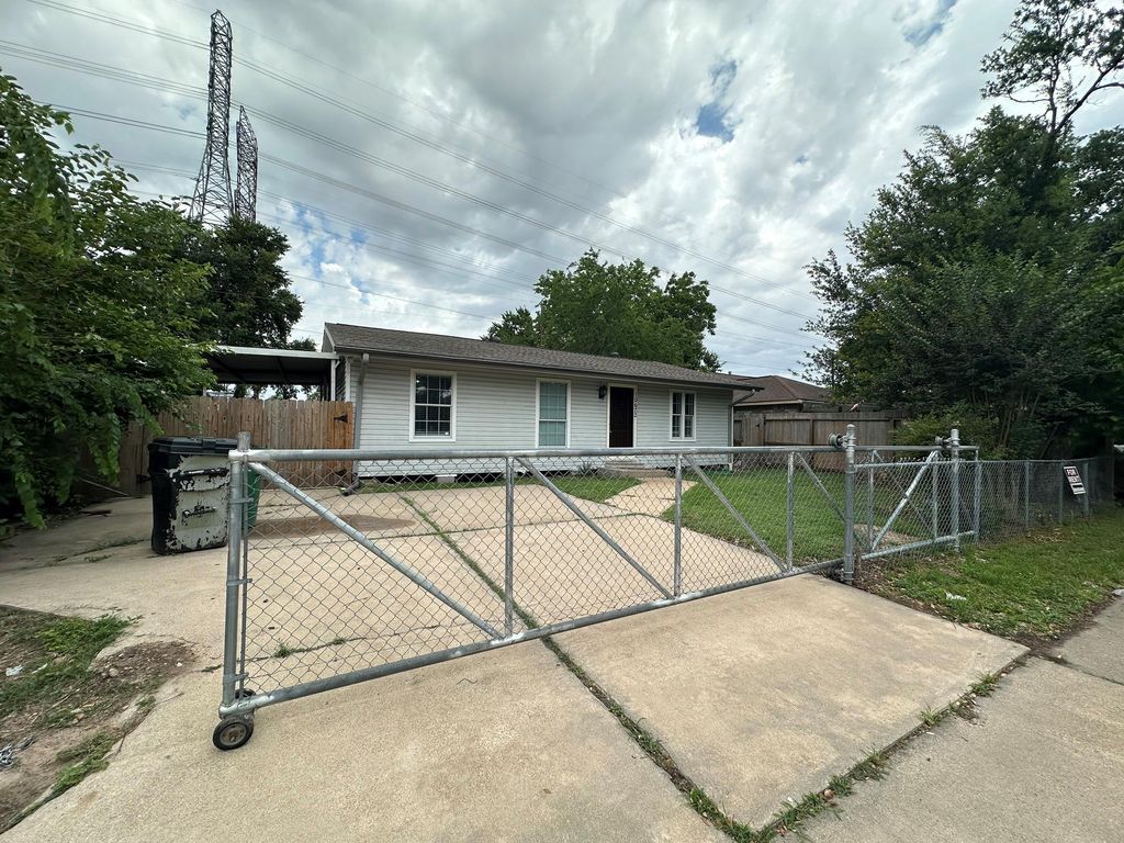 10622 Norton Drive, Houston, TX 77043