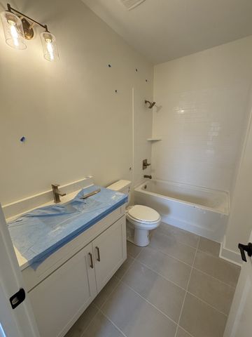 615 Swanston Lane, Gallatin, TN 37066