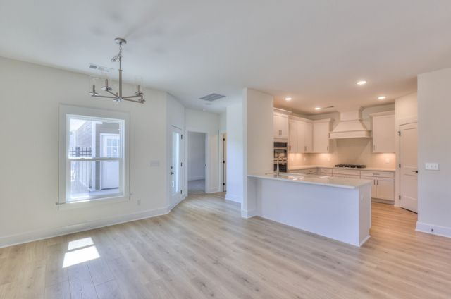 615 Swanston Lane, Gallatin, TN 37066