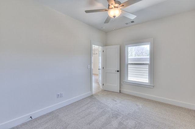 615 Swanston Lane, Gallatin, TN 37066