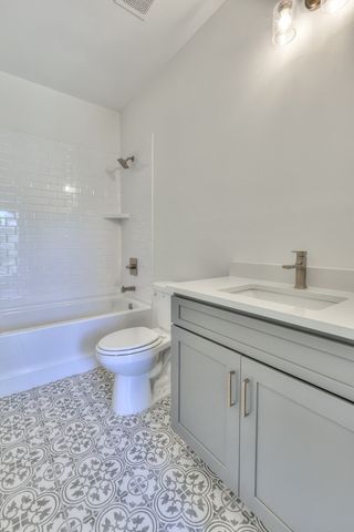 615 Swanston Lane, Gallatin, TN 37066