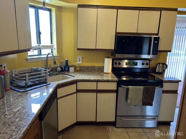 3519 Richmond Court, Hillsborough, NJ 08844