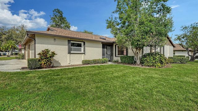 4767 OAK HILL COURT 48, Sarasota, FL 34232