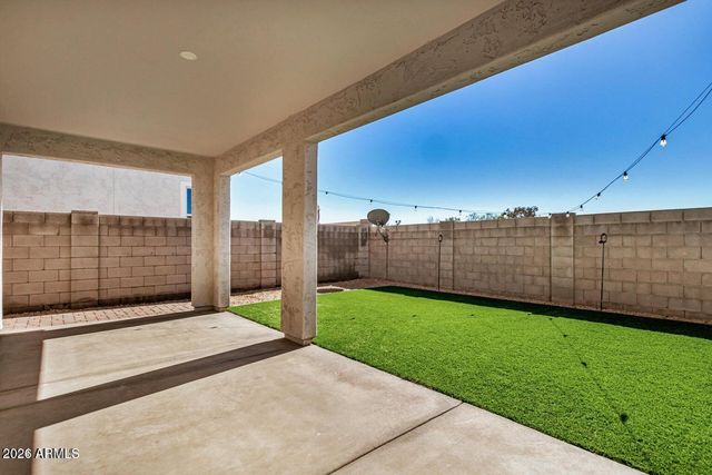 1927 W 23RD Avenue, Apache Junction, AZ 85120