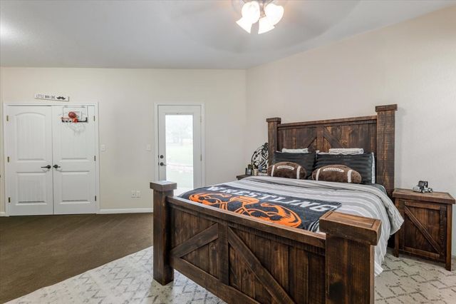 318 E Lone Star Road, Poolville, TX 76487