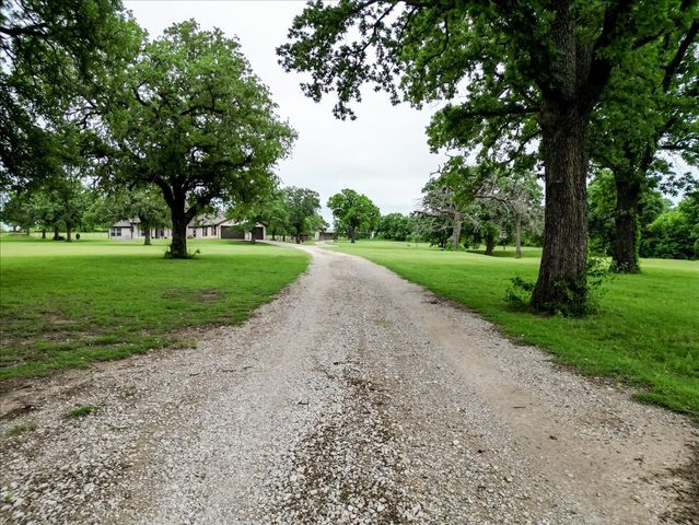318 E Lone Star Road, Poolville, TX 76487