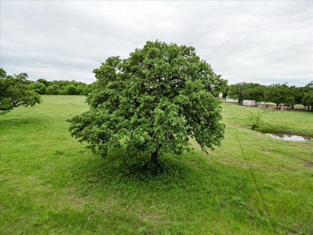 318 E Lone Star Road, Poolville, TX 76487