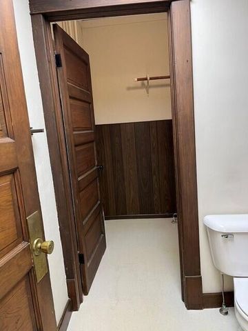 N89W16329 Cleveland AVENUE, Menomonee Falls, WI 53051