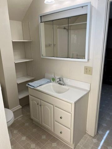 N89W16329 Cleveland AVENUE, Menomonee Falls, WI 53051