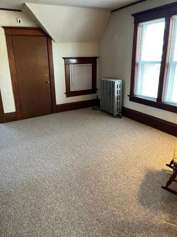 N89W16329 Cleveland AVENUE, Menomonee Falls, WI 53051