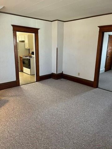 N89W16329 Cleveland AVENUE, Menomonee Falls, WI 53051