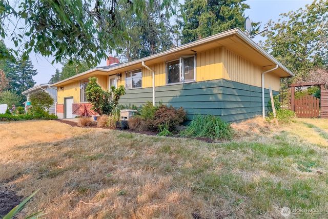 31226 6th Avenue S, Federal Way, WA 98003