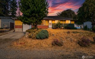 31226 6th Avenue S, Federal Way, WA 98003