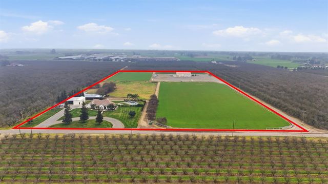 5460 Kilroy Rd, Hilmar, CA 95324