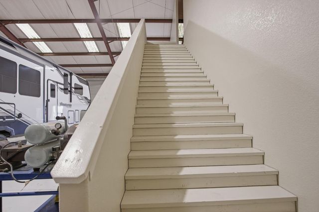 5460 Kilroy Rd, Hilmar, CA 95324