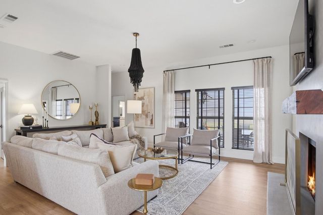 5460 Kilroy Rd, Hilmar, CA 95324