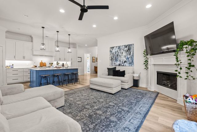 106 Rosemary Way, Little Rock, AR 72223