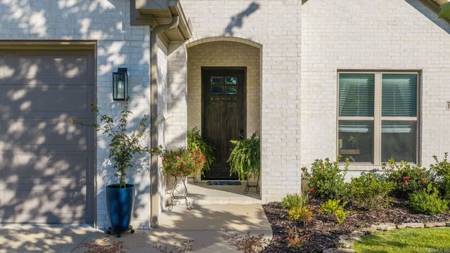106 Rosemary Way, Little Rock, AR 72223