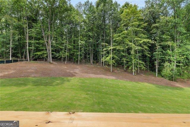 8350 Creekside Overlook Drive, Gainesville, GA 30506