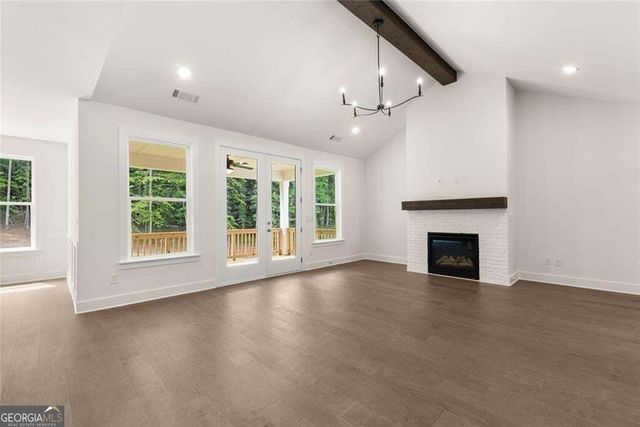 8350 Creekside Overlook Drive, Gainesville, GA 30506