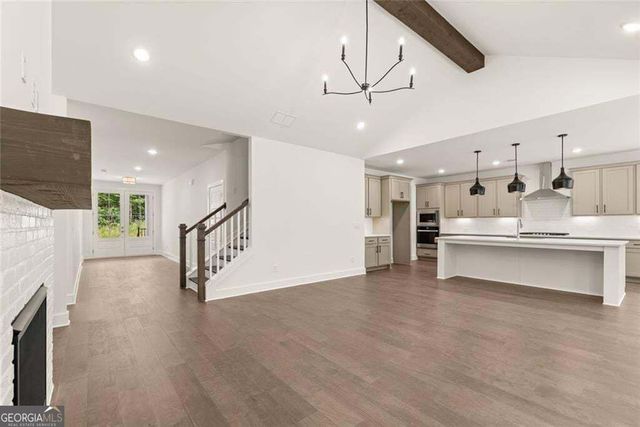 8350 Creekside Overlook Drive, Gainesville, GA 30506