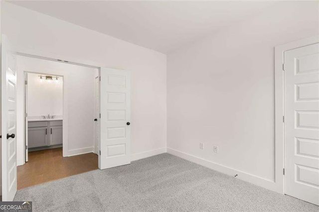 8350 Creekside Overlook Drive, Gainesville, GA 30506
