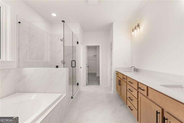 8350 Creekside Overlook Drive, Gainesville, GA 30506