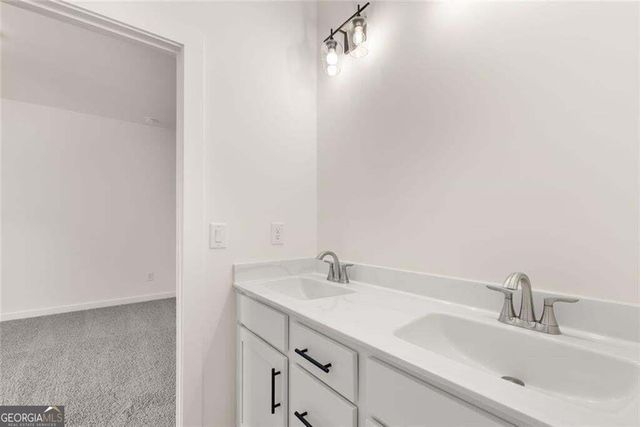8350 Creekside Overlook Drive, Gainesville, GA 30506