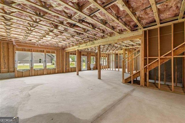 8350 Creekside Overlook Drive, Gainesville, GA 30506