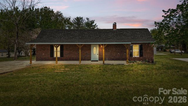 4665 Estes Drive, Granite Falls, NC 28630