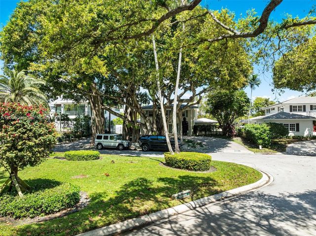 655 Buttonwood Lane, Miami, FL 33137