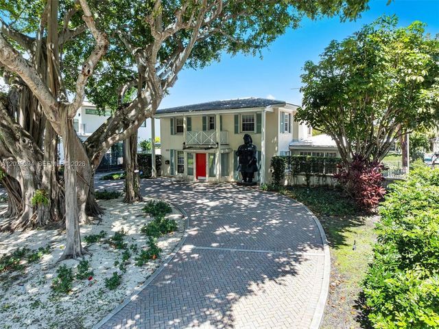 655 Buttonwood Lane, Miami, FL 33137