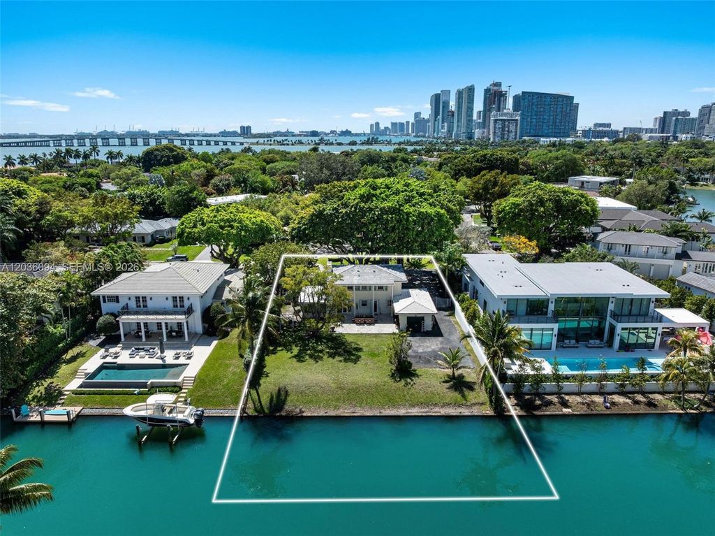 655 Buttonwood Lane, Miami, FL 33137